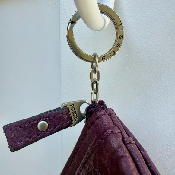 Rare Fossil Long Live Vintage 1954 Eggplant Leather Keychain Coin Pouch SL2999 - Picture 4 of 9